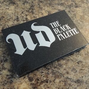 Urban Decay- The Black Palette